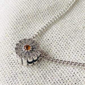 Sterling Silver Necklace Daisy Charm - Flowerhint